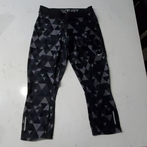Nike capris